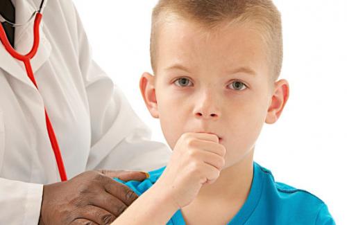 Bệnh viêm phổi do virus có những biểu hiện như thế nào?
