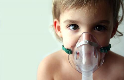 Tám triệu chứng suy hô hấp ở trẻ em bố mẹ cần biết