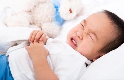 Viêm ruột thừa ở trẻ em dễ dẫn tới viêm phúc mạc toàn thể