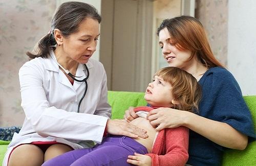 Cách nhận biết và xử lý bệnh viêm ruột thừa ở trẻ em