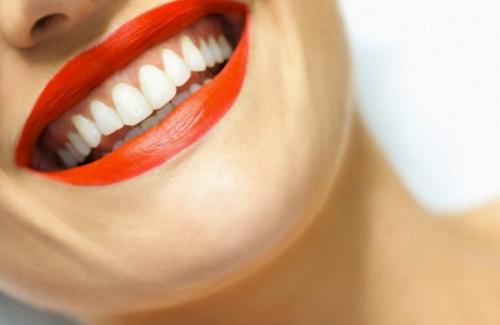 Khó tin với cách đoán vận mệnh qua hàm răng của mỗi người