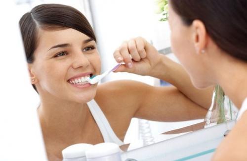 Đây chính là sáu thói quen chăm sóc răng miệng sai lầm mà bạn vẫn thường mắc phải