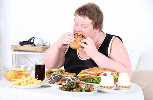 Những tác hại của việc ăn quá nhiều mà bạn nên biết