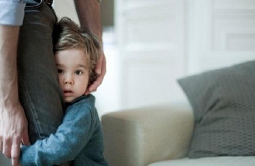 Rối loạn lo âu ở trẻ em và một số vấn đề cha mẹ cần biết rõ