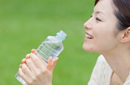 Năm cách uống nước khi tập thể dục có thể giúp bạn giảm cân hiệu quả