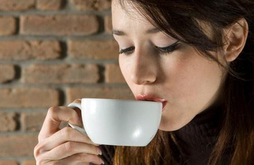 Bạn có biết: Uống cà phê có hại gì đối với sức khỏe phụ nữ?