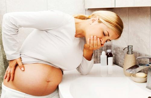 Bà bầu nên ăn như thế nào để giảm nghén khi mang thai?
