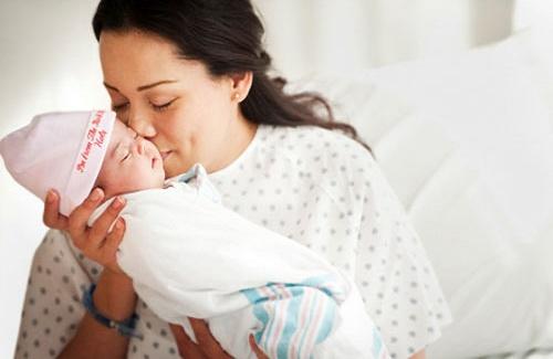 Kiêng cữ sau khi sinh con cần chú ý những gì để bảo đảm sức khỏe?