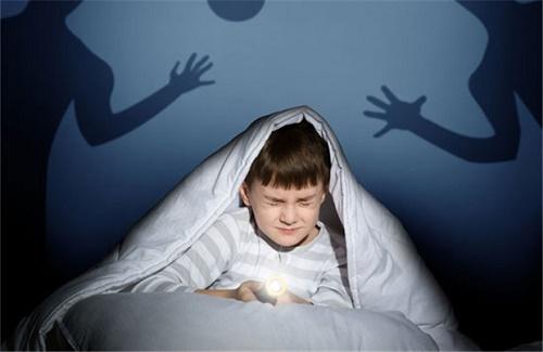 Trẻ gặp ác mộng ban đêm - Nguyên nhân do đâu và biện pháp xử lý