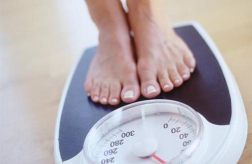 Những thói quen gây tăng cân bạn nên bỏ ngay để không hại sức khỏe
