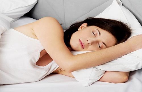 10 cách giúp nhanh đi vào giấc ngủ để bạn không còn phải trằn trọc cả đêm