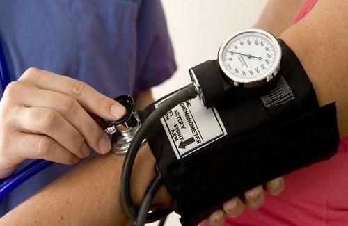 Hạ huyết áp tư thế đứng - Biểu hiện, nguyên nhân và cách phòng ngừa