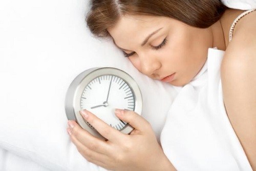 Những tác hại của việc ngủ nướng khiến bạn phải giật mình