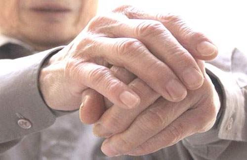 Thoái hóa khớp bàn tay, ngón tay ở người cao tuổi bạn đọc nên chú ý