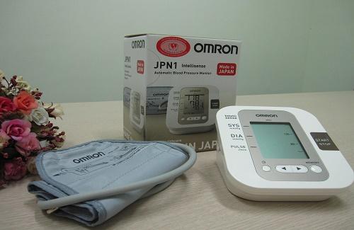 Máy đo huyết áp bắp tay JPN1 và một số thông tin cơ bản