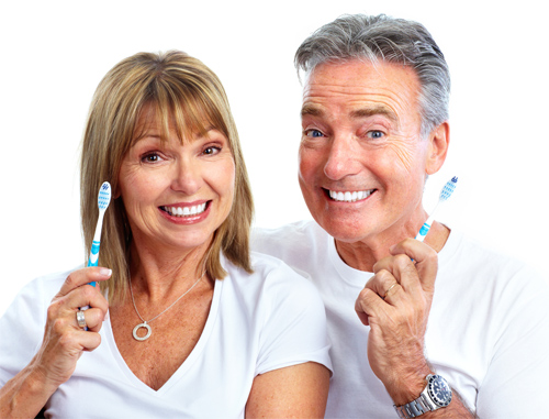 Chăm sóc răng miệng cho người cao tuổi bạn hết sức lưu ý