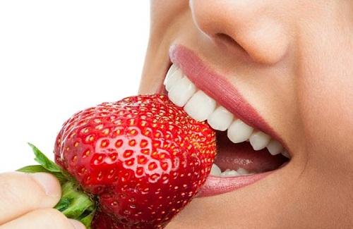 Ăn gì để làm trắng răng, bảo vệ răng miệng hiệu quả