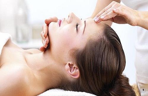 Cách massage làm đẹp da mặt, chăm sóc da toàn thân