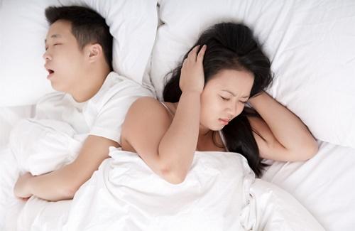 10 tác hại của việc ngủ ngáy đối với sức khỏe của mỗi người