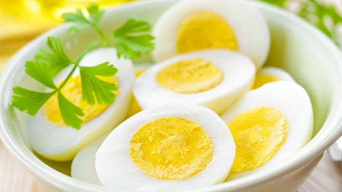 Những lưu ý khi ăn trứng gà nhất định bạn phải ghi nhớ