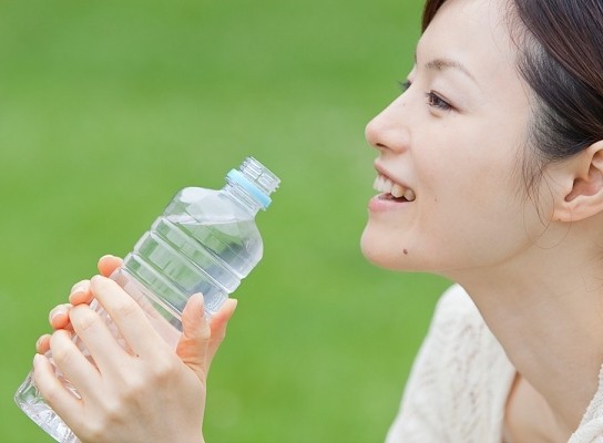Như thế nào là uống nước đúng cách để tốt cho sức khỏe