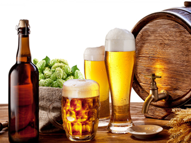 Rượu, bia có thể giúp giảm nguy cơ đột quỵ ở phụ nữ?