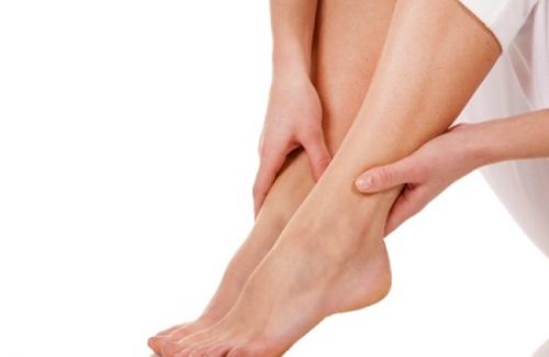 Chứng đau chân là gì?, Nguyên nhân và các điều trị hiệu quả