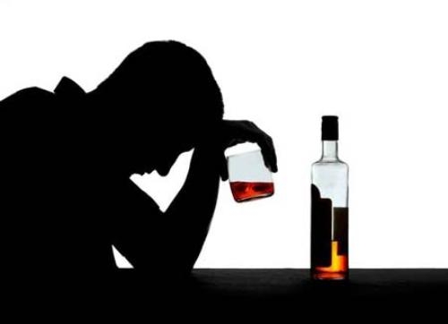 Tác hại của rượu với sức khỏe và cách xử trí say rượu