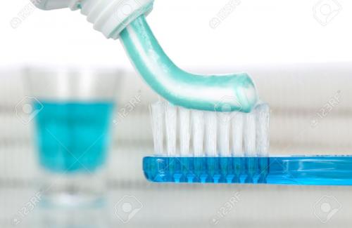 Kem đánh răng - Những phương pháp làm sạch răng với kem đánh răng