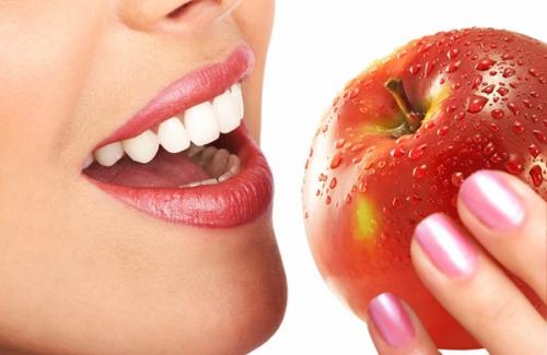 Răng ố vàng là sao? Nguyên nhân và cách trị răng ố vàng hiệu quả