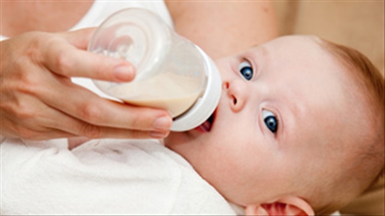 Bổ sung đường lactose để ngăn ngừa tiêu chảy ở trẻ em