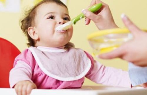 Mách các bà mẹ top thực phẩm giúp con tăng cân nhanh