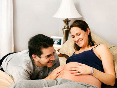 Chiêu kích thích giác quan của thai nhi từ trong bụng mẹ
