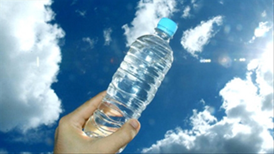 Dấu hiệu bạn uống quá nhiều nước khiến cơ thể gặp rắc rối
