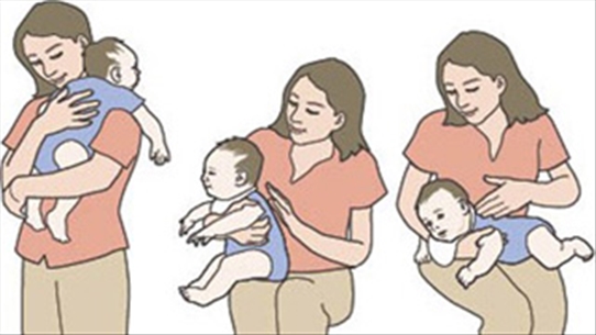 Mách mẹ 7 cách xử trí khi con bị đau bụng giúp bé dễ chịu hơn