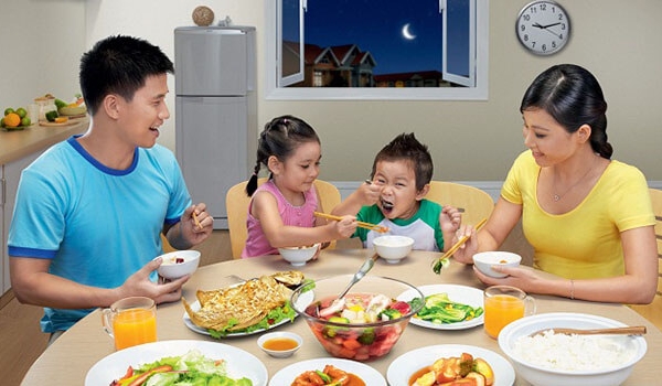 Đảm bảo đầy đủ dinh dưỡng trong bữa cơm gia đình hằng ngày