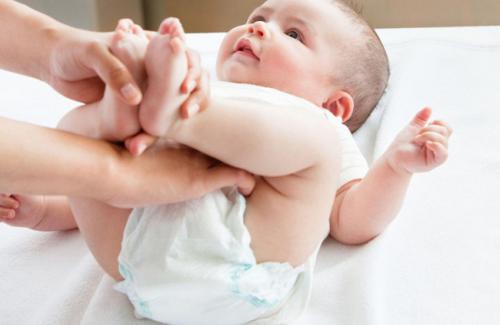 Tiêu chảy ở trẻ sơ sinh và cách đề phòng bệnh hiệu quả