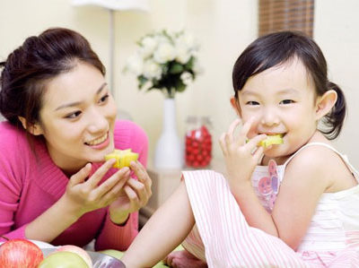 Mẹ nên biết: Làm sao để con chịu ăn thực phẩm ngon và bổ?