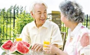 Bí quyết ăn uống dành cho người lớn tuổi để có sức khỏe tốt