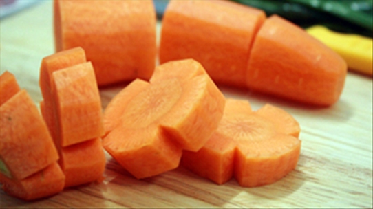 Cách ăn cà rốt sai lầm ai cũng mắc, triệt tiêu đặc tính chống ung thư
