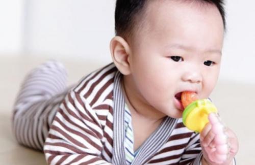 10 thực phẩm phổ biến dễ gây hóc nghẹn cho trẻ em nhất