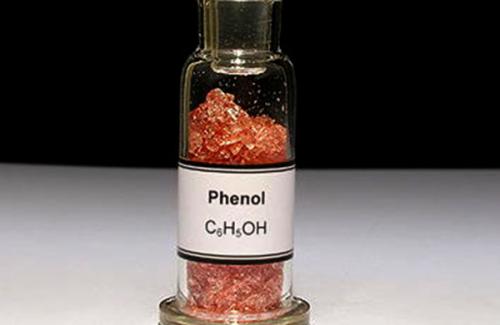 Phenol là chất gì? Triệu chứng và cách xử lý khi bị ngộ độc phenol