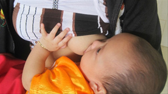 Sinh mổ có thể làm tăng nguy cơ trẻ sơ sinh bị rối loạn tiêu hóa