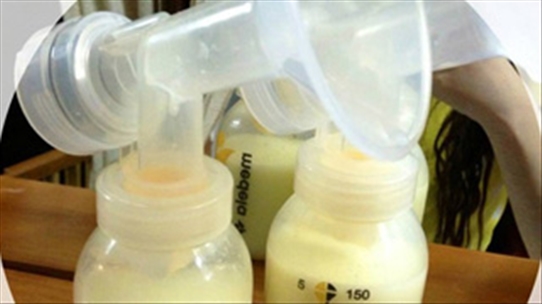 Minh Hà chia sẻ về ưu, nhược điểm của phương pháp hút sữa