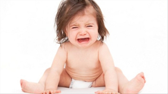 Trẻ khóc ăn vạ: Coi chừng chứng ngưng thở vô cùng nguy hiểm