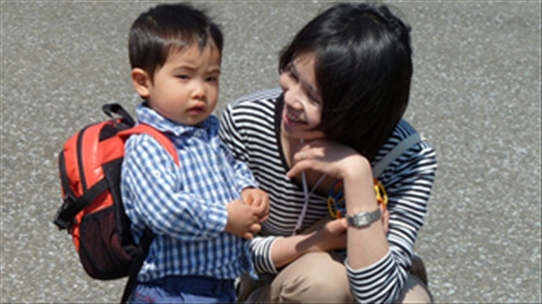 Cách mẹ Việt nuôi dạy con ở Nhật: Người ngoài nhìn vào hâm mộ, người trong cuộc sốc lên sốc xuống