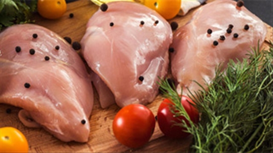 Làm món gà quay theo kiểu Gwyneth Paltrow có thể khiến bạn bị ngộ độc thực phẩm