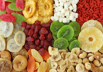 Nguy hại cho sức khỏe do ăn quá nhiều trái cây sấy khô