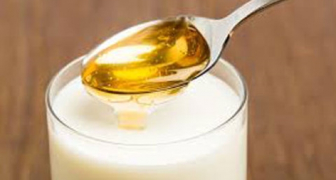 Sữa + mật ong: 9 lợi ích không ngờ bạn không thể bỏ qua