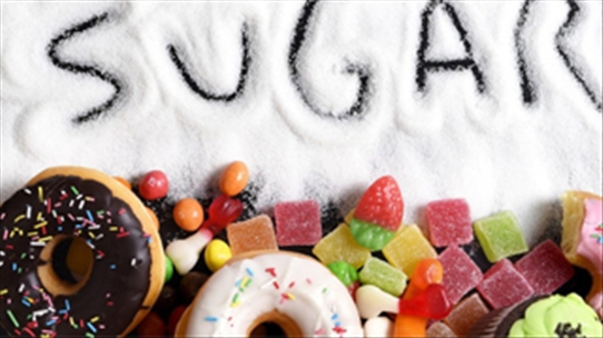 Ăn quá nhiều đường có thể gây xương yếu, bụng đau, trí nhớ giảm